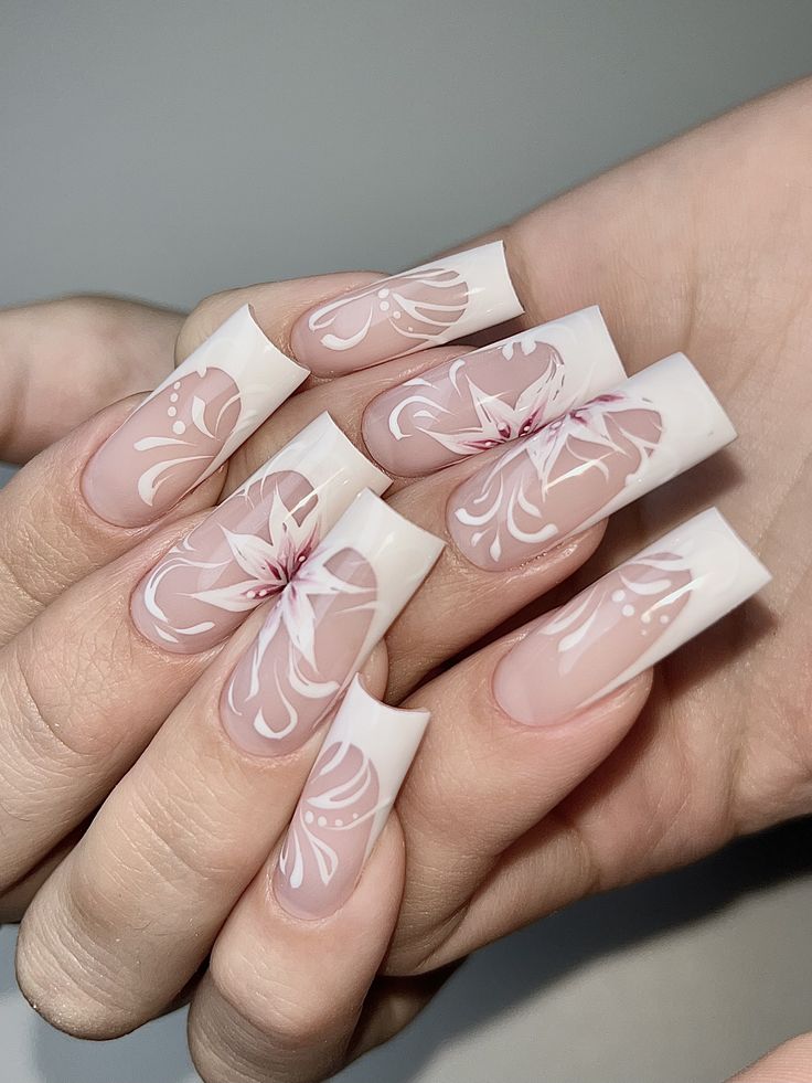 nails