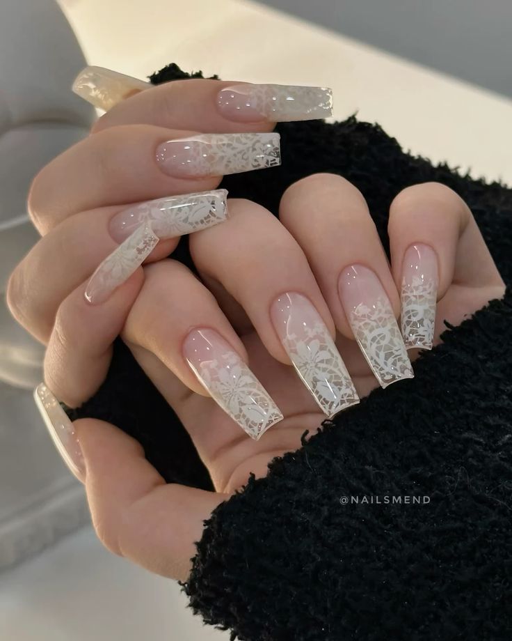 nails